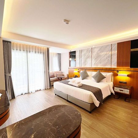 Отель Wyndham Jomtien Pattaya На Джомтьен Экстерьер фото