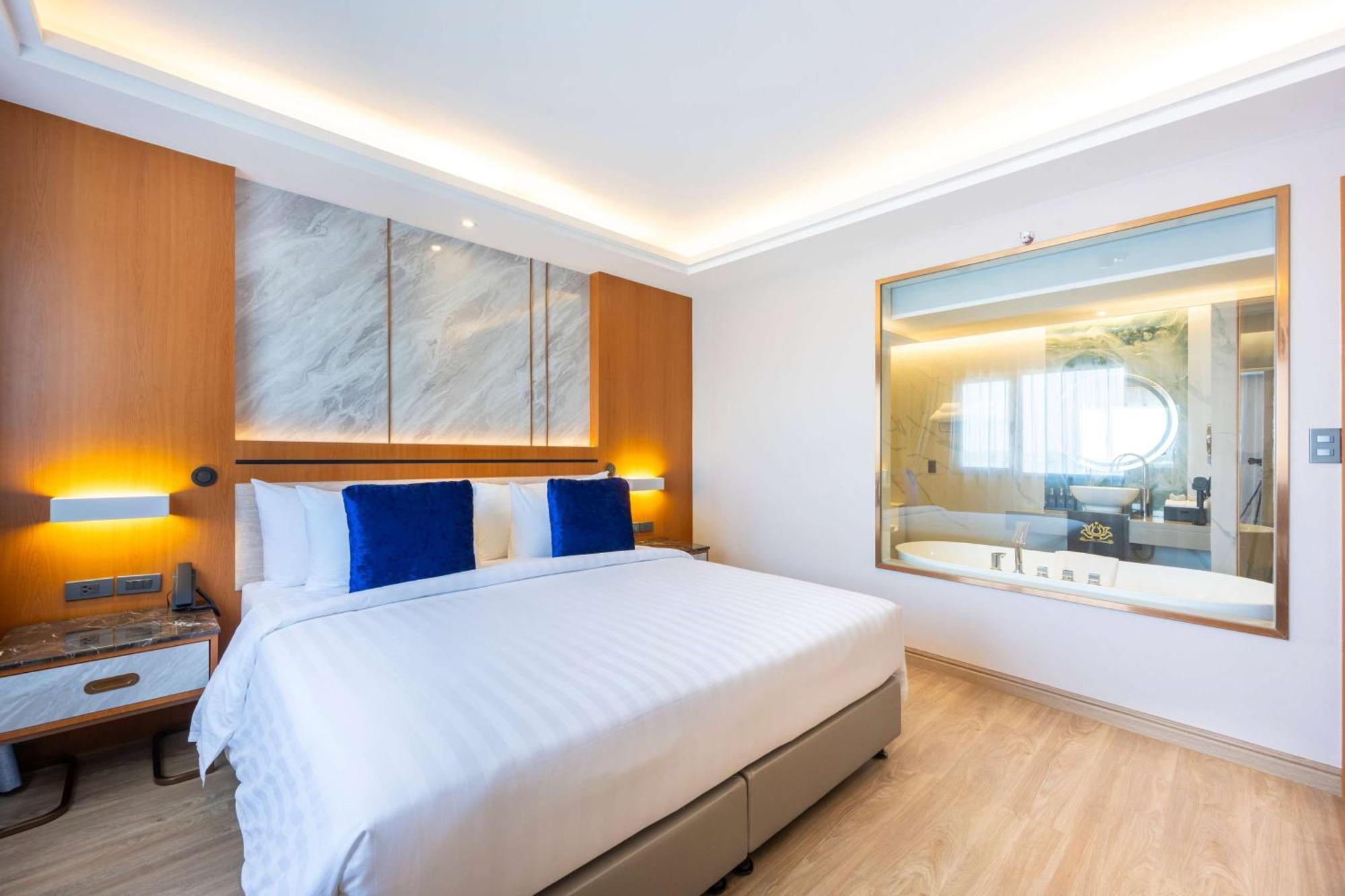 Отель Wyndham Jomtien Pattaya На Джомтьен Экстерьер фото